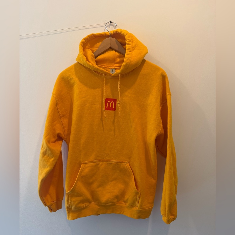 McDonald’s Yellow Hoodie L